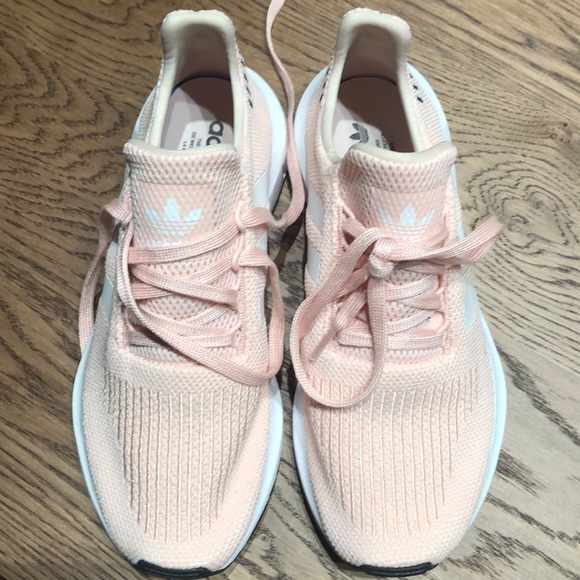 adidas pink stripes shoes